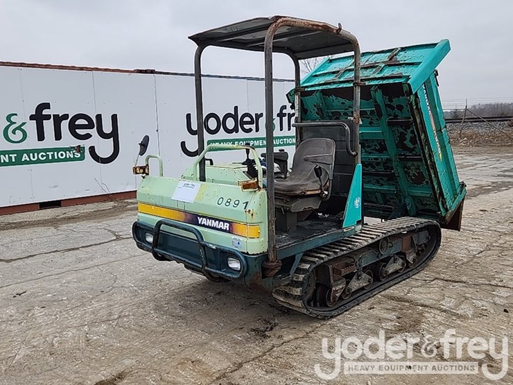 2005-yanmar-c30r-2-image-1