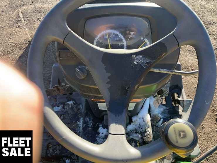 2008-john-deere-2320-image-12