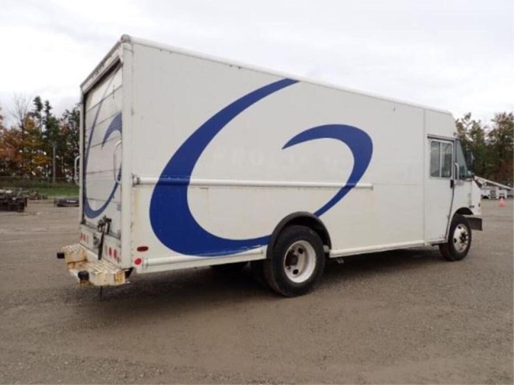 2008-freightliner-mt55-image-5