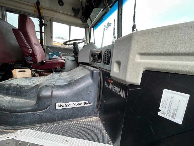 2006-caterpillar-c7-image-16