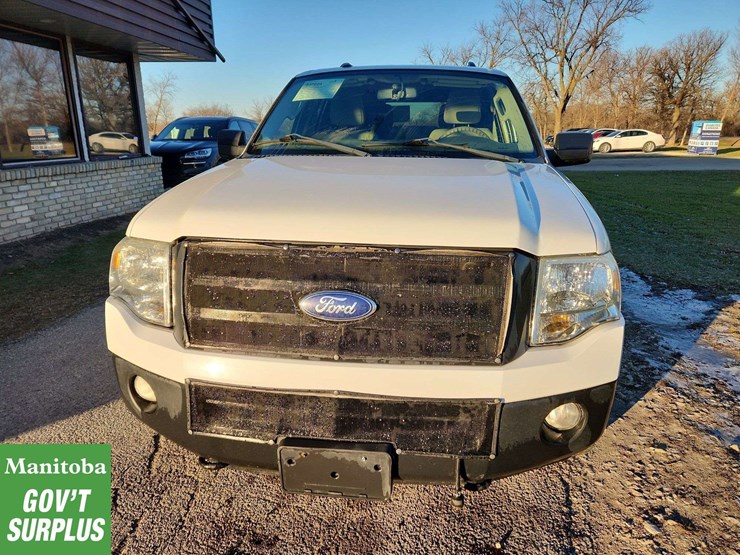 2014-ford-expedition-image-3