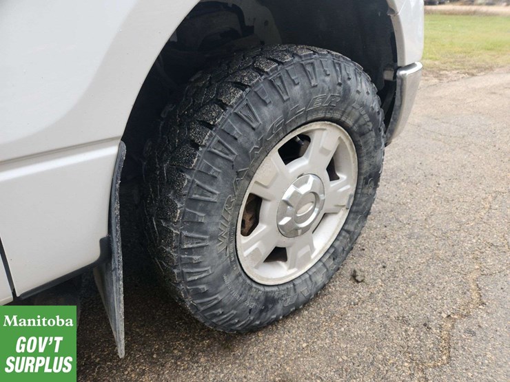 2014-ford-f150-image-16