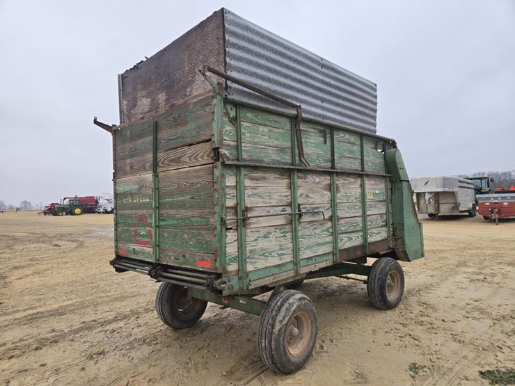 john-deere-122-image-10