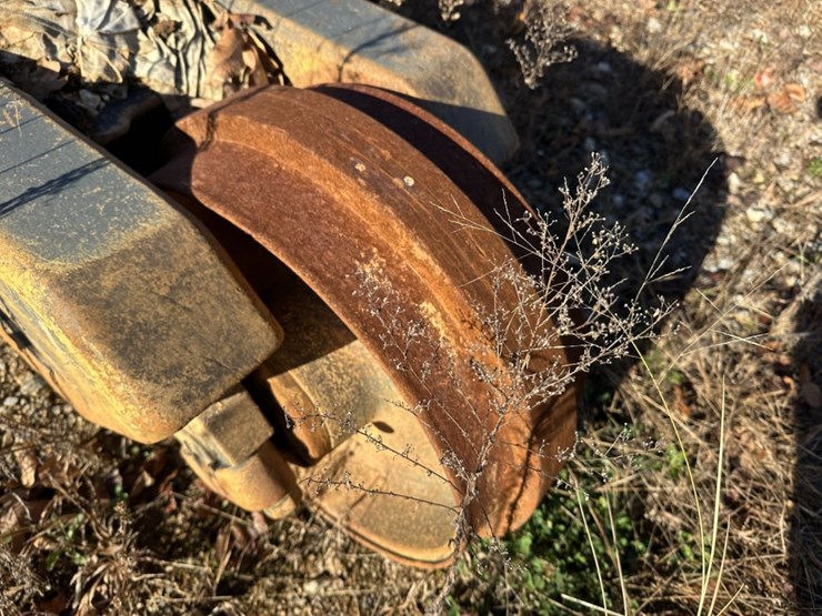 #2200-•-caterpillar-d8-undercarriage-image-7