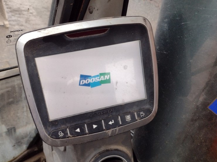 doosan-dx140-excavator-(qea-4093)-image-7