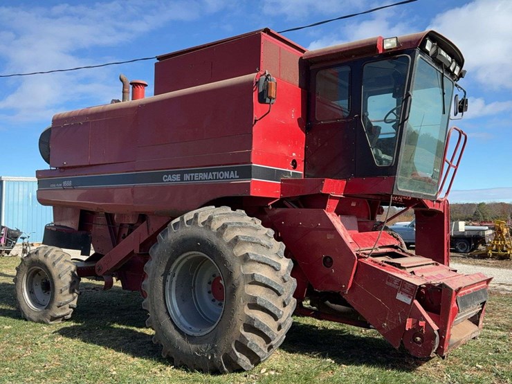 1994-case-ih-1688-image-1