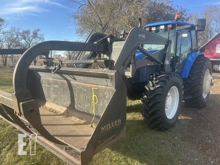 2003-new-holland-tm120-image-1