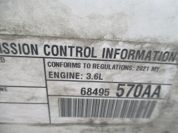 2021-chrysler-300-sedan,-image-6