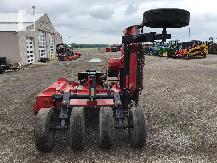 bush-hog-2610-image-9