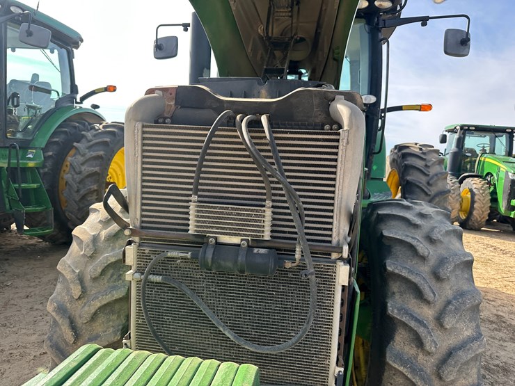 2010-john-deere-8295r-image-47