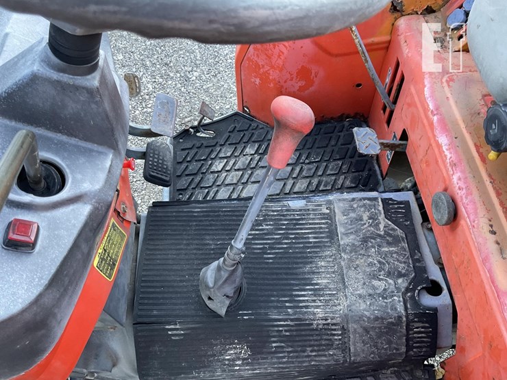 kubota-m5700-image-17