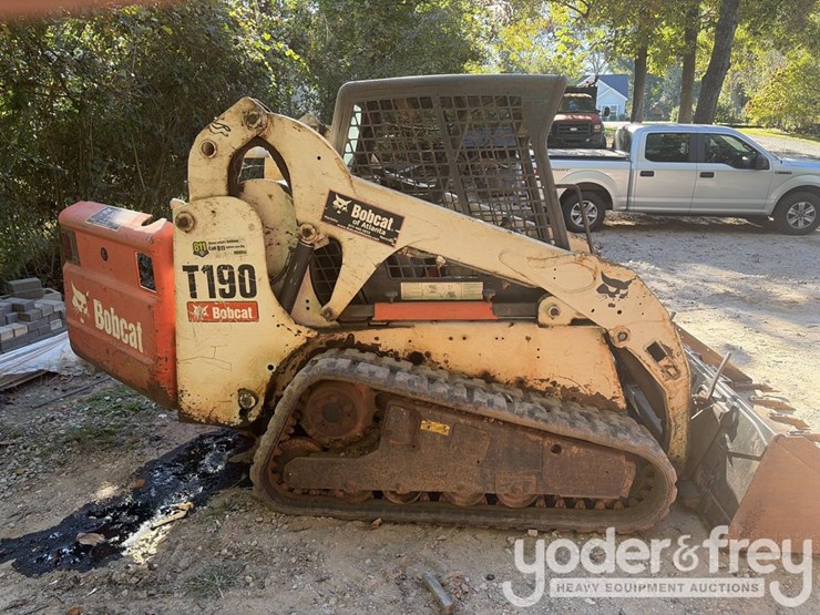 2006-bobcat-t190-image-1