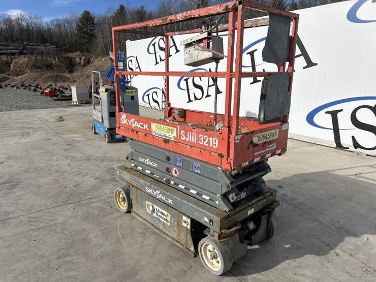 2016-skyjack-sjiii3219-image-2