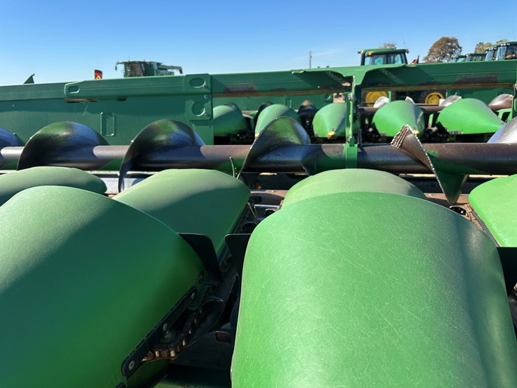 john-deere-616c-image-37