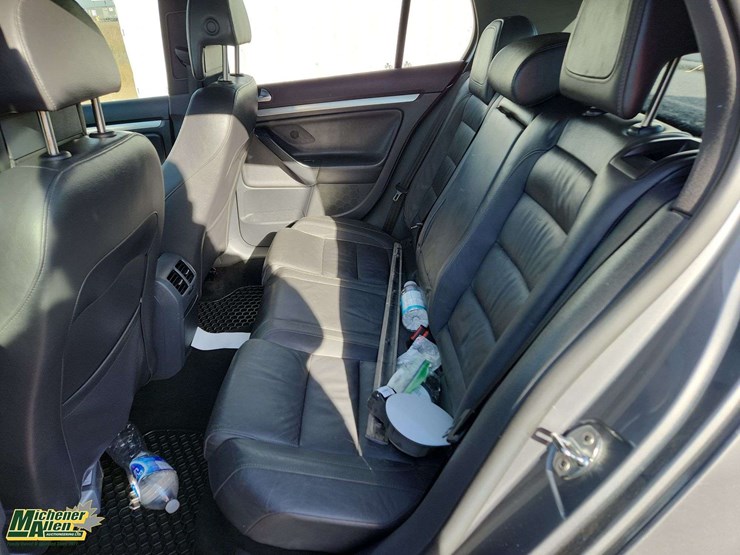 2007-volkswagen-golf-gti-4dr-hatchback-6a-image-17