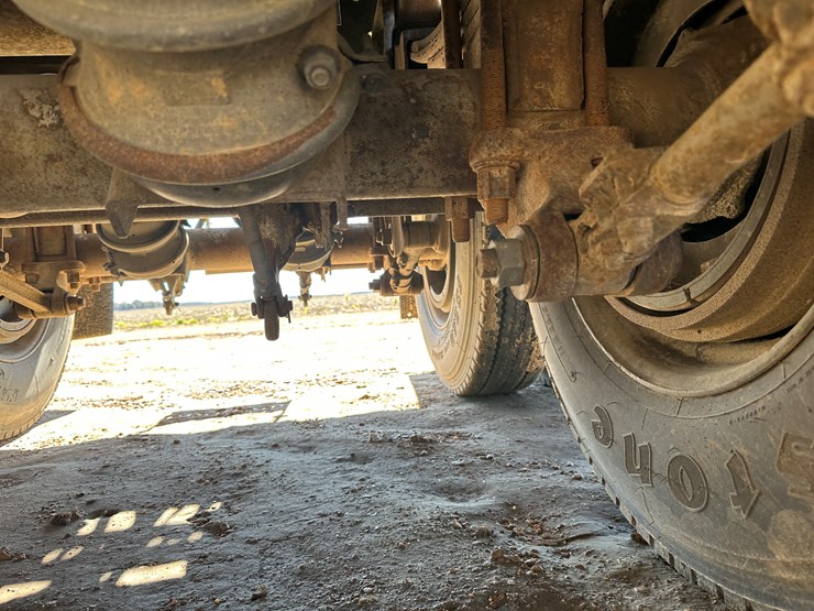 1986-fruehauf-tanker-image-15