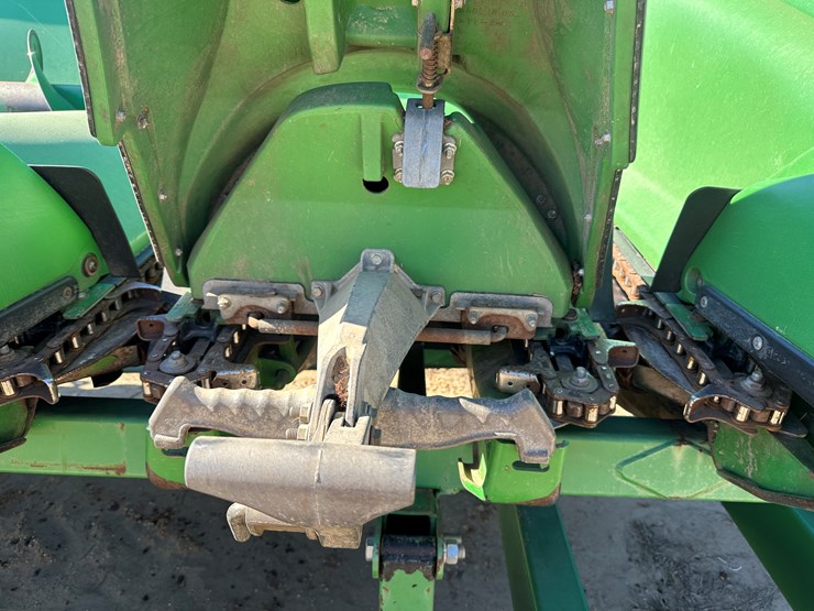 john-deere-616c-image-25