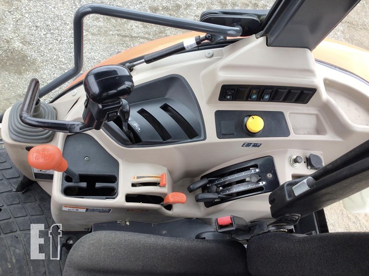 2021-kubota-m7060-image-21