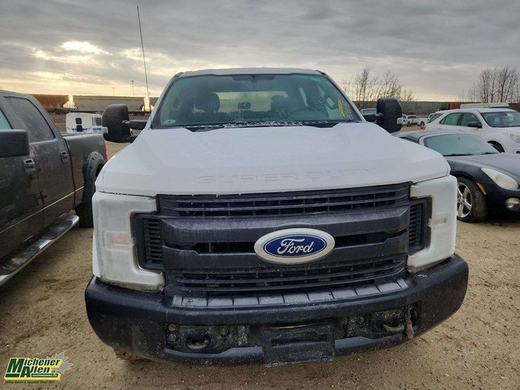 2019-ford-f250-image-36