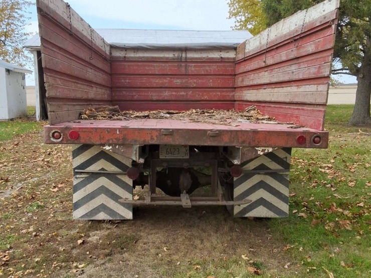 1961-chevrolet-60-image-6