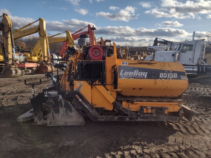 leeboy-8515d-asphalt-paver-(qea-4018)-image-3