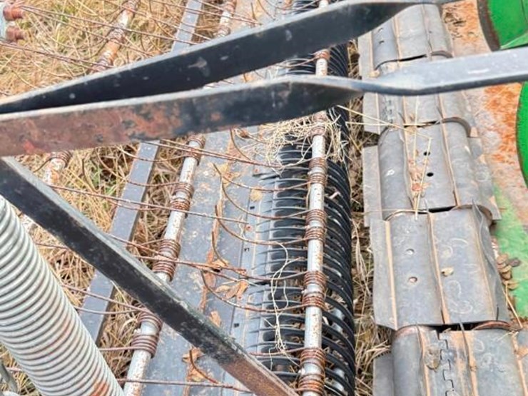 john-deere-212-image-7