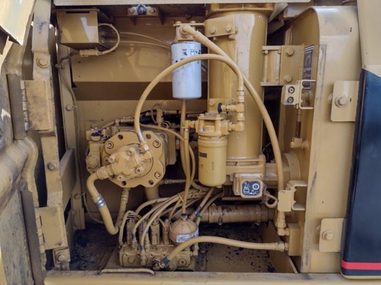 97-caterpillar-312b-image-41