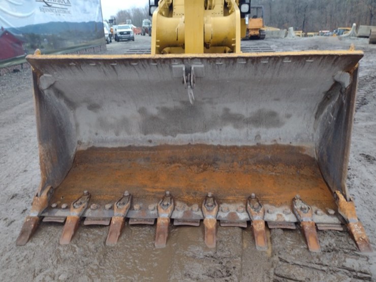 2003-caterpillar-963c-image-14