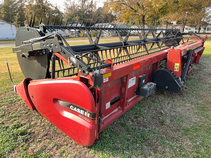 2014-case-ih-30-image-27