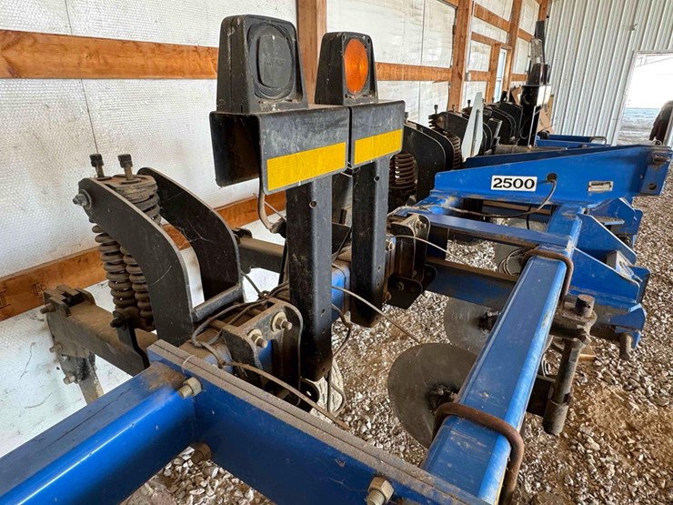 case-ih-2500-image-7