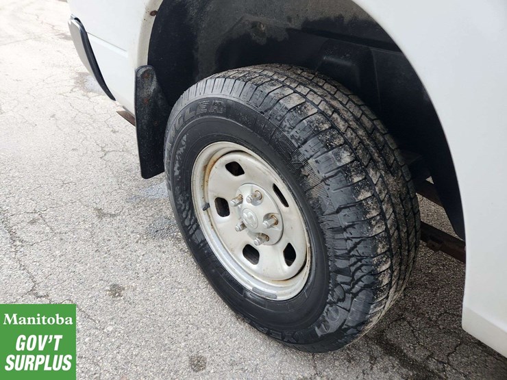 2014-dodge-1500-image-14