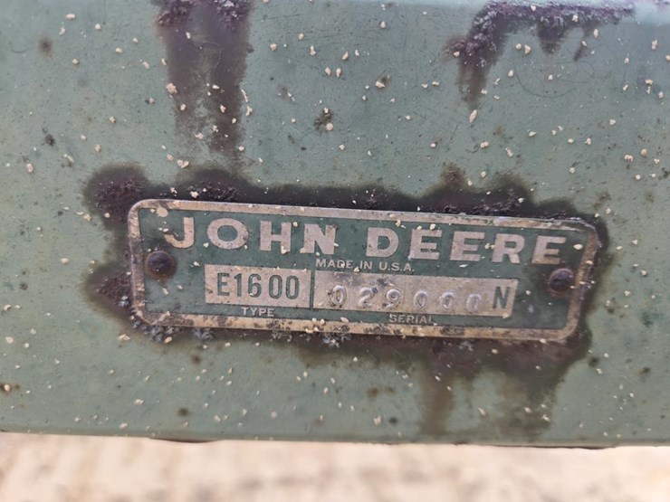 john-deere-1600-image-2