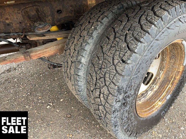 2011-dodge-3500-image-8