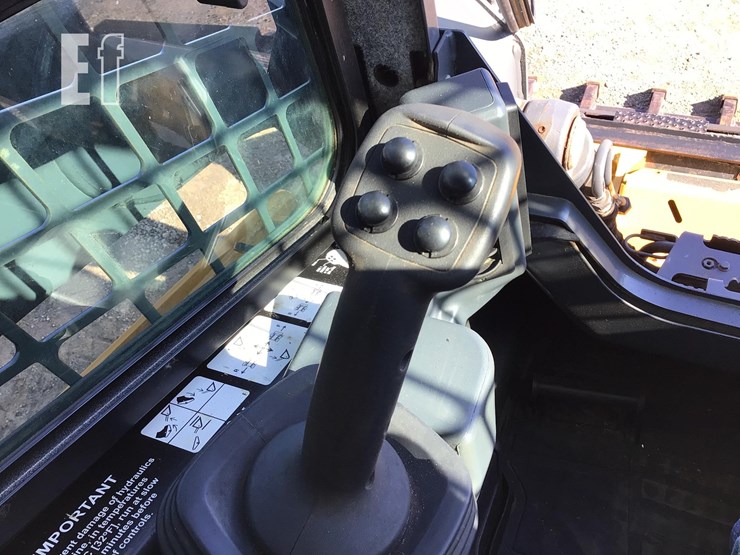 2019-deere-333g-image-17