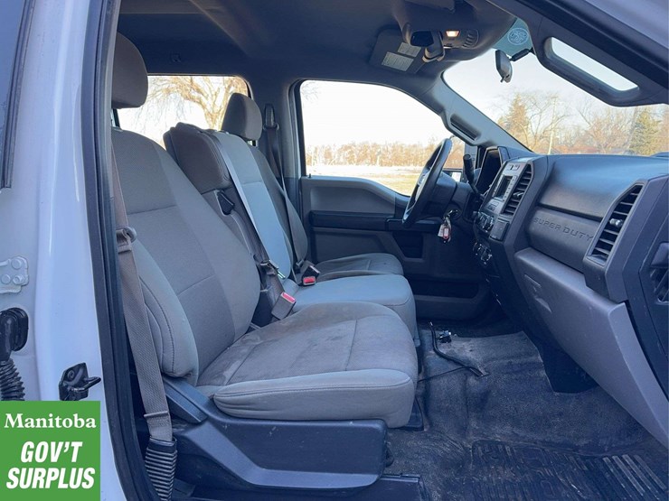 2017-ford-f250-image-26