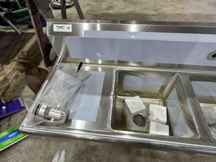 stainless-steel-sink-image-2