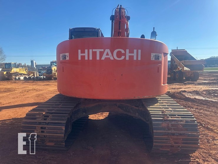 2012-hitachi-zx225us-lc-3-image-4