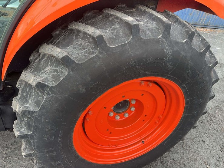 2010-kubota-m7040-image-10