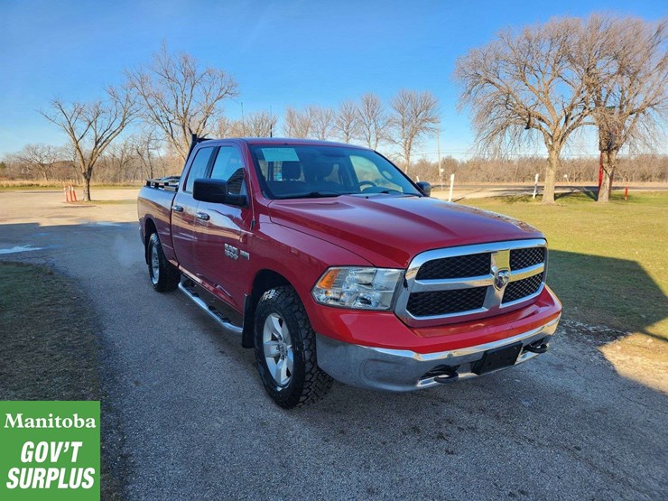 2015-dodge-1500-image-4