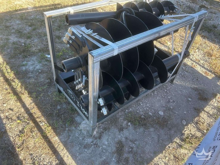 auger-skid-steer-attachment-image-3