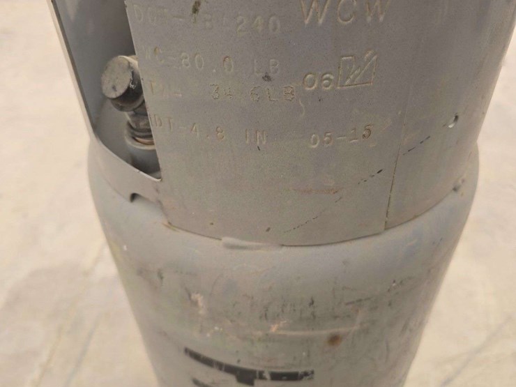 forklift-lp-tank-image-4