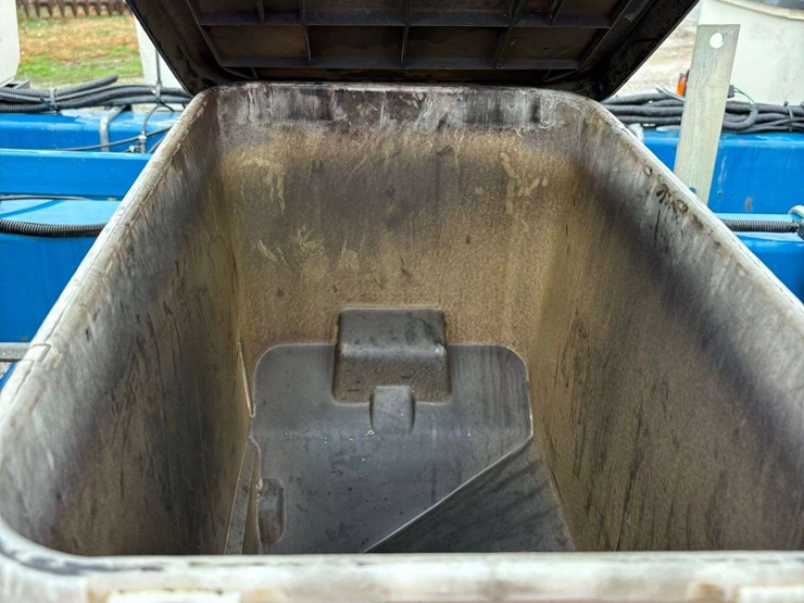 2005-kinze-3500-image-56