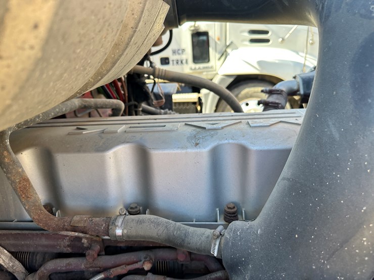 #33708-•-2014-mack-cxu-t/a-daycab-truck-tractor-1m1aw02y3em038036-image-62