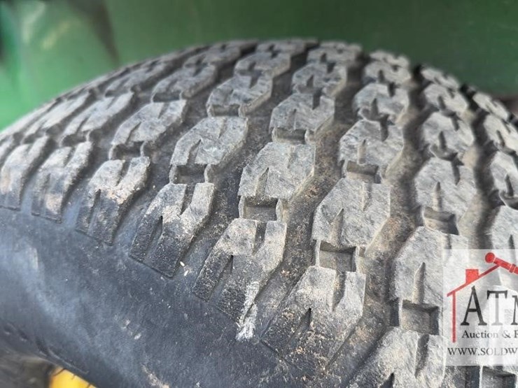 john-deere-gator-image-12