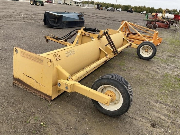 porters-14'-pull-box-scraper-image-5