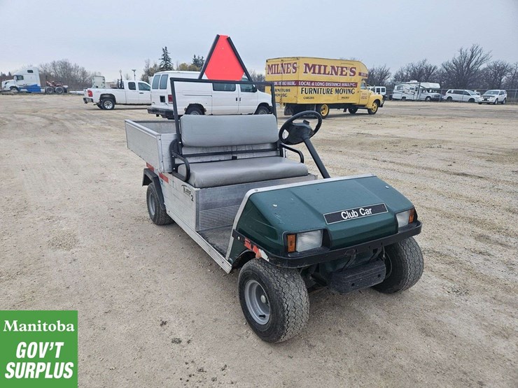 2011-club-car-turf-2-image-2