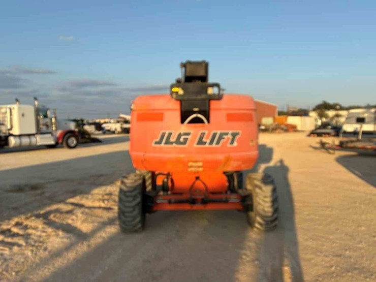 2015-jlg-660sj-image-5