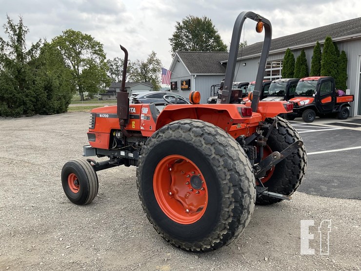 1997-kubota-m4700-image-3