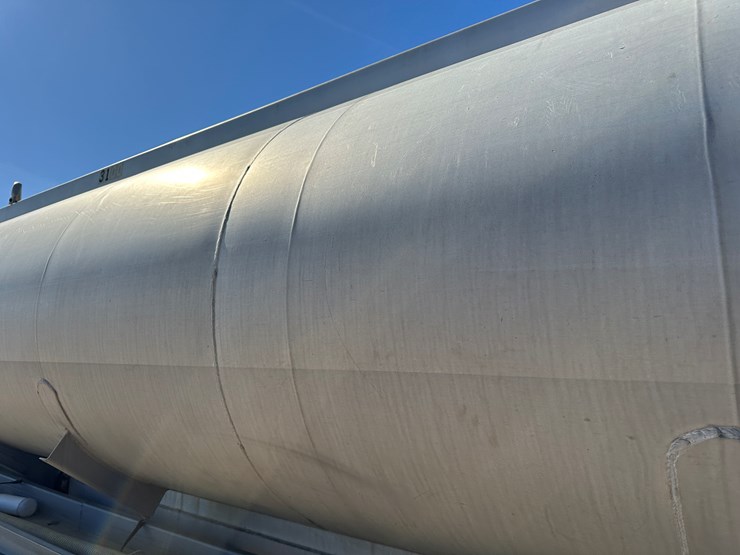 1986-fruehauf-tanker-image-43