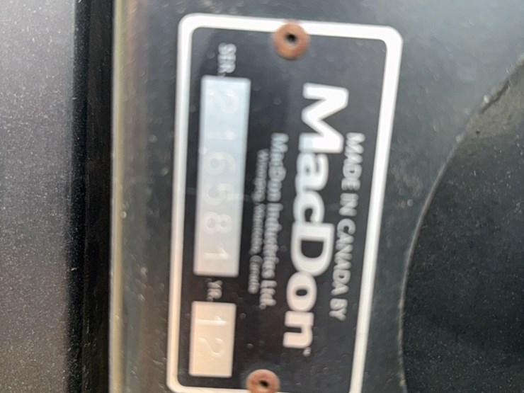 2010-case-ih-2162-image-3